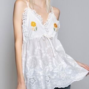 🔥💥CLEARANCE SALE🌟🌟Happiness In Bloom Top 🌻🌻